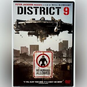 District 9 on DVD